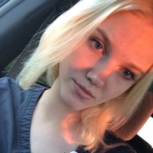 Meet your Posher, Alinda